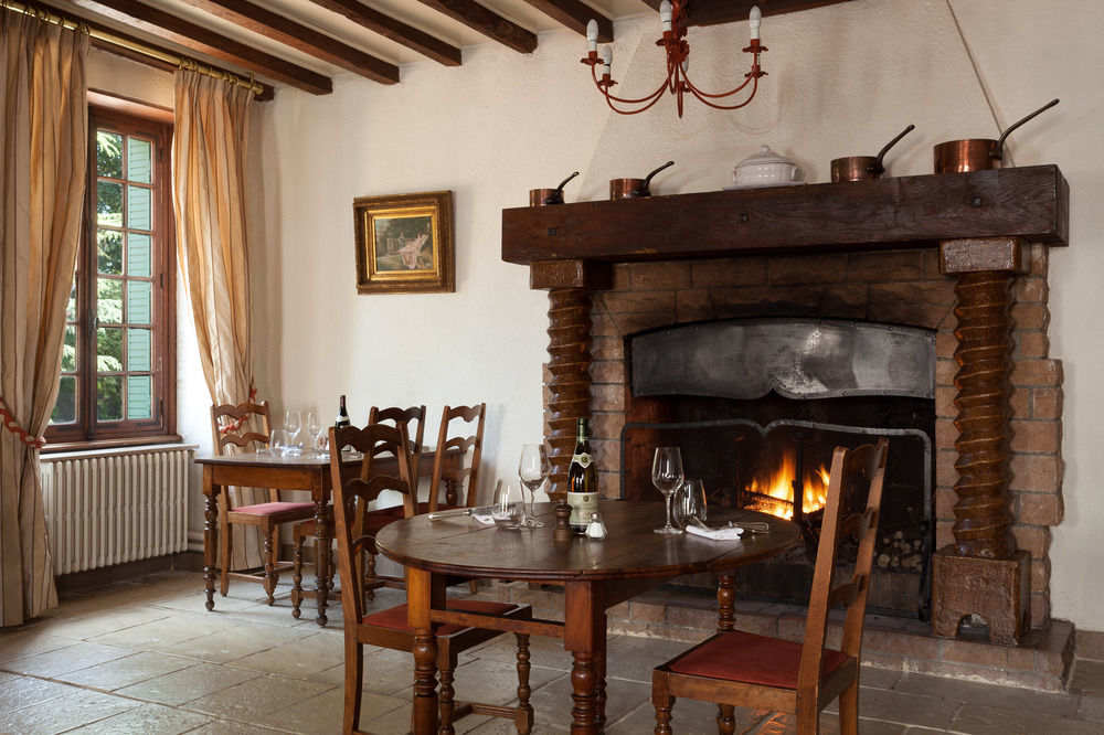 Hostellerie Du Val D'Or Mercurey Bagian luar foto