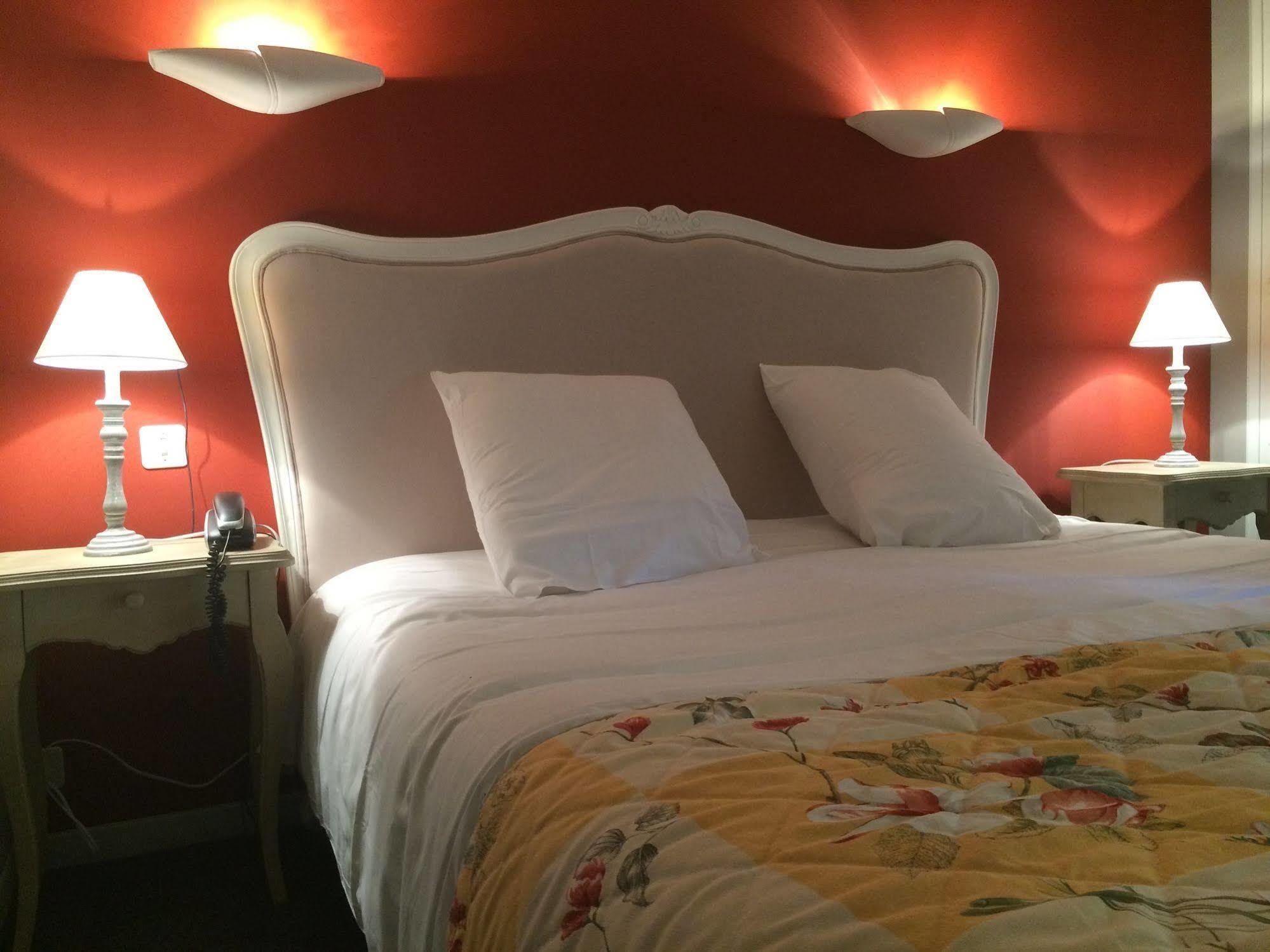 Hostellerie Du Val D'Or Mercurey Bagian luar foto