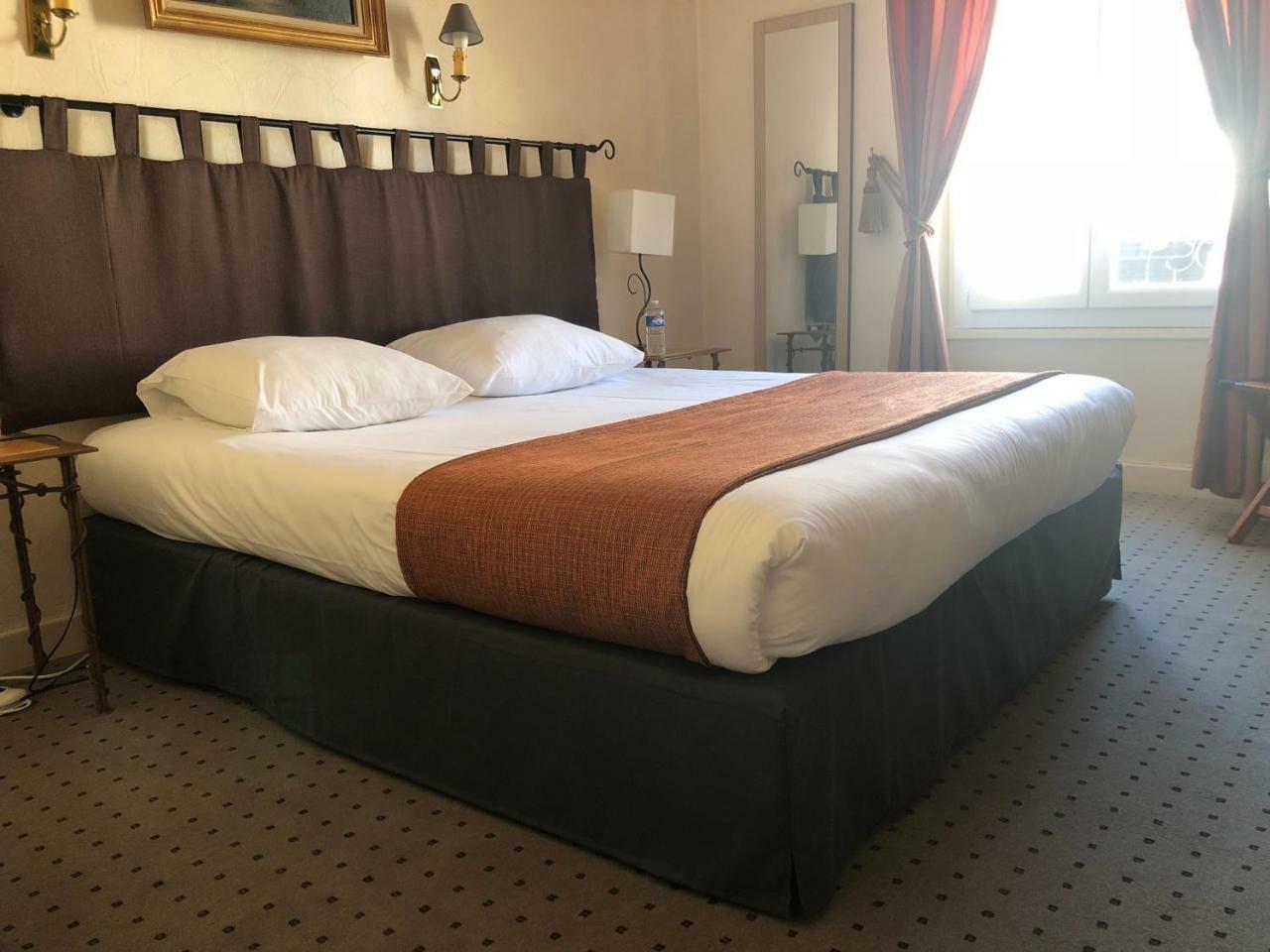Hostellerie Du Val D'Or Mercurey Bagian luar foto