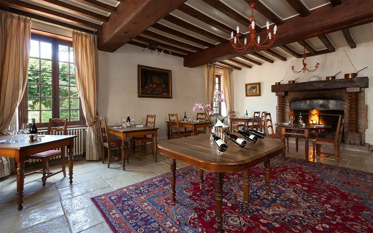 Hostellerie Du Val D'Or Mercurey Bagian luar foto